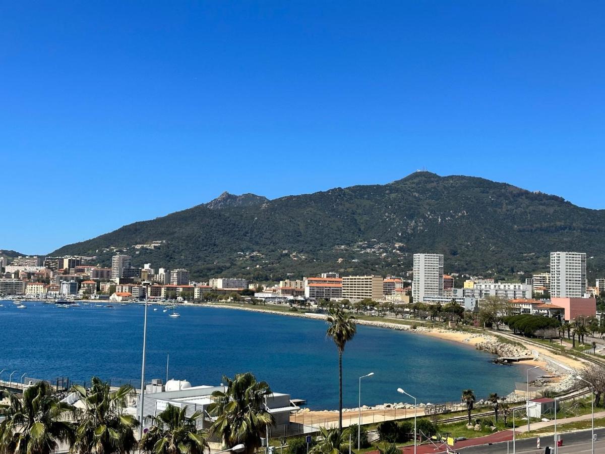 Superbe Appartement T3 Vue Exceptionnelle Golfe D'Ajaccio Ajaccio  Ngoại thất bức ảnh